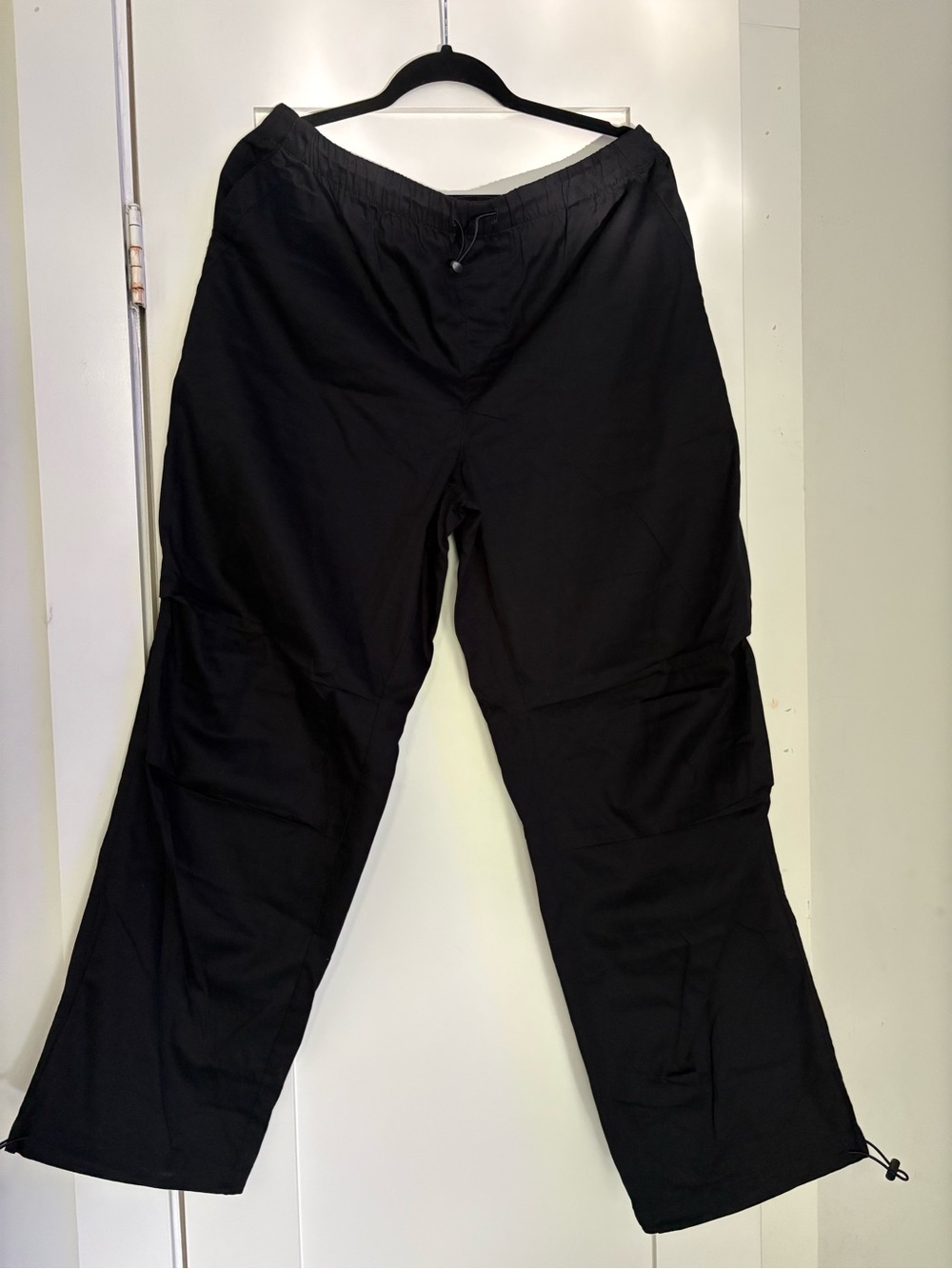 No Boundaries Women's Black Cargo Pants - Drawstring Waist